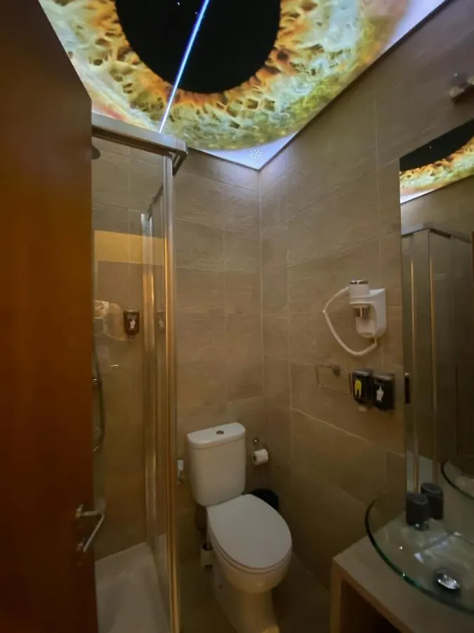 Arty Home In The Heart Of Lisbon , Baixa Chiado Lejlighed